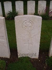 Etaples Military Cemetery - Stanworth, T F