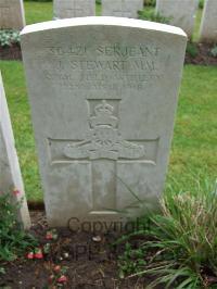 Etaples Military Cemetery - Stewart, T