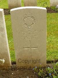 Etaples Military Cemetery - Stout, Alfred