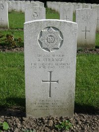 Etaples Military Cemetery - Strange, Albert