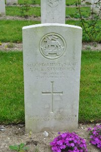 Etaples Military Cemetery - Strudwick, John Meredith Kerr