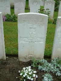 Etaples Military Cemetery - Stuart, Charles