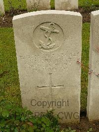 Etaples Military Cemetery - Stubbs, Joseph