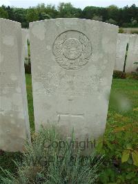 Etaples Military Cemetery - Sullivan, John Charles