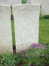 Etaples Military Cemetery - Sunderland, Albert