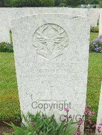 Etaples Military Cemetery - Sutherland, William