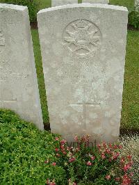 Etaples Military Cemetery - Swaby, Sydney
