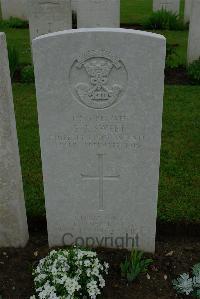 Etaples Military Cemetery - Sweet, Ernest Joseph