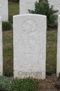 Etaples Military Cemetery - Symons, Philip William