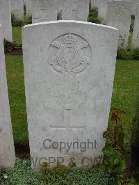 Etaples Military Cemetery - Tait, Tom Welsh