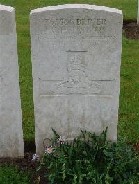 Etaples Military Cemetery - Taylor, Charles Horace