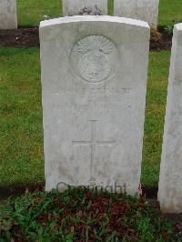 Etaples Military Cemetery - Taylor, J