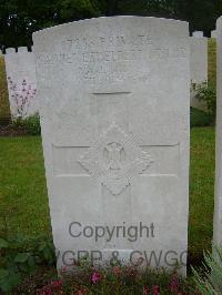 Etaples Military Cemetery - Taylor, Samuel Ethelbert