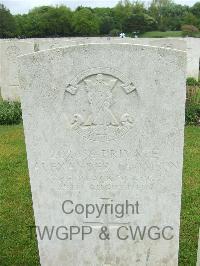 Etaples Military Cemetery - Thomson, Alexander