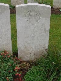 Etaples Military Cemetery - Thomson, Alexander