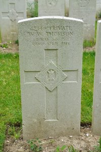 Etaples Military Cemetery - Thomson, William Whitworth