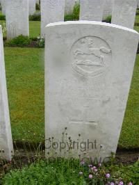Etaples Military Cemetery - Tinson, George