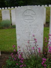 Etaples Military Cemetery - Toombs, John Henry