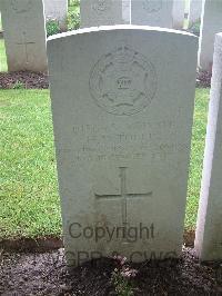 Etaples Military Cemetery - Toplis, H D