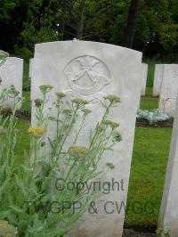 Etaples Military Cemetery - Tostevin, James