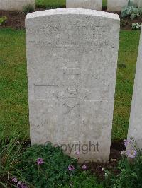 Etaples Military Cemetery - Toward, William Ernest