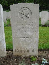 Etaples Military Cemetery - Trapnell, Frederick James