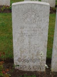 Etaples Military Cemetery - Turnbull, Thomas