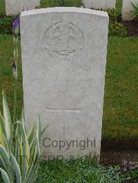 Etaples Military Cemetery - Turner, S C