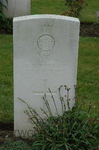 Etaples Military Cemetery - Twyman, Percy Gedge