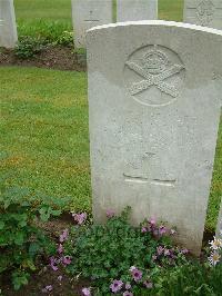 Etaples Military Cemetery - Unsworth, Walter