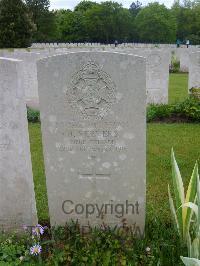 Etaples Military Cemetery - Veevers, Henry