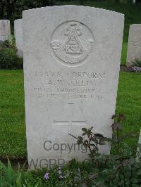 Etaples Military Cemetery - Wakelin, Alfred