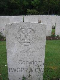 Etaples Military Cemetery - Walsh, A E