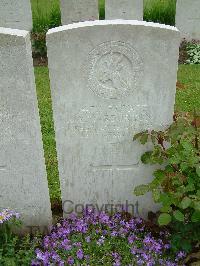 Etaples Military Cemetery - Warburton, Ashley