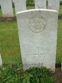 Etaples Military Cemetery - Ward, J