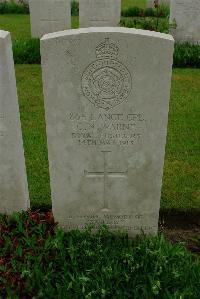 Etaples Military Cemetery - Warne, Charles Nathan