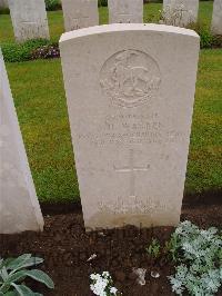 Etaples Military Cemetery - Warren, Victor Harold