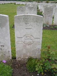 Etaples Military Cemetery - Warren, William Henry