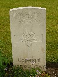 Etaples Military Cemetery - Watkinson, Arthur