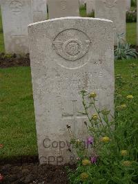 Etaples Military Cemetery - Weaver, Richard Fields