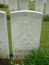 Etaples Military Cemetery - Webb, C
