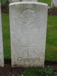 Etaples Military Cemetery - West, E