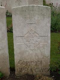 Etaples Military Cemetery - Westerdale, George