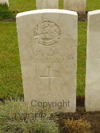 Etaples Military Cemetery - Wheeler, Sidney