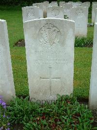 Etaples Military Cemetery - Whelan, John