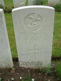 Etaples Military Cemetery - White, Cecil Bertram