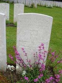 Etaples Military Cemetery - Wilkins, Francis Henry