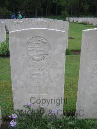 Etaples Military Cemetery - Wilkinson, Willie
