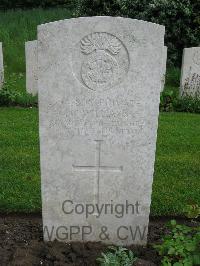 Etaples Military Cemetery - Williams, C
