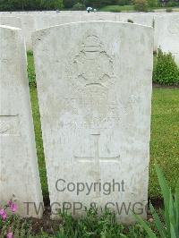 Etaples Military Cemetery - Williams, J C